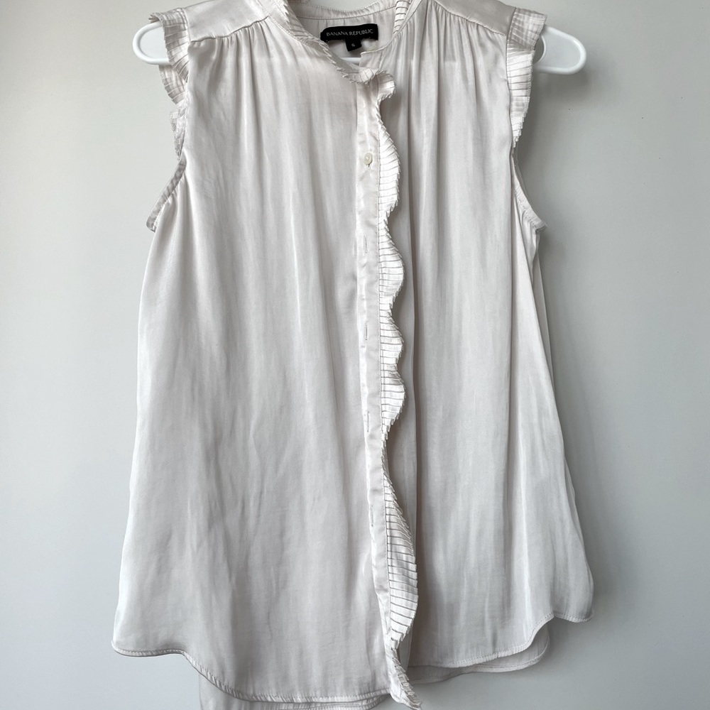 Banana Republic blouse